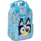 Safta - Mochila Escolar Bluey 28x20 cm Impermeable, Diseño Ergonómico Ideal para Niños y Adultos - Mochila Niños y Adultos Bluey Diseño Compacto y Versátil