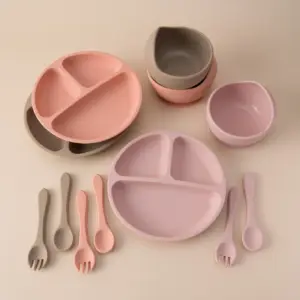 Set de alimentación de silicona para bebé con ventosa